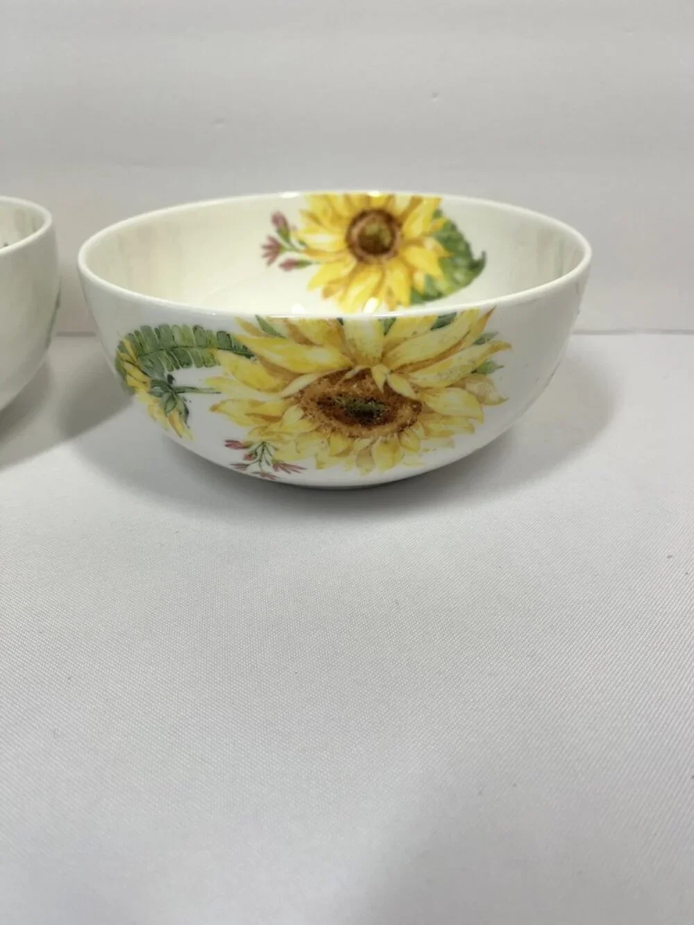 Mikasa Sunflower Bowls Bone China Set of Two 6